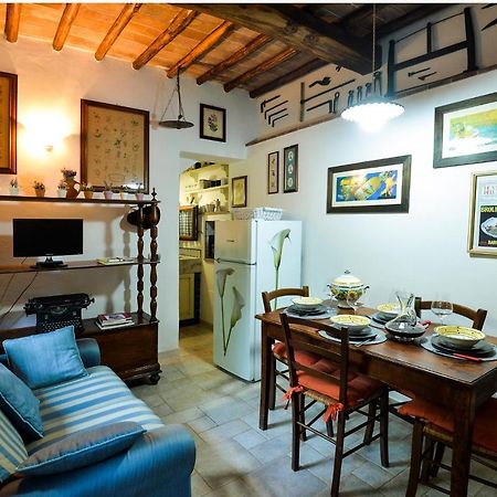 Loft In Antico Mulino Appartement Isola d'Arbia Buitenkant foto